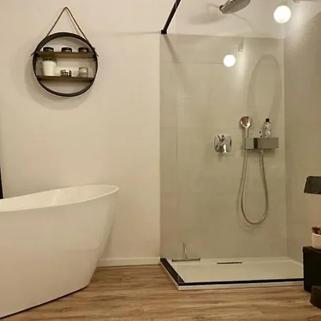 Vikendovy Domcek Libeth