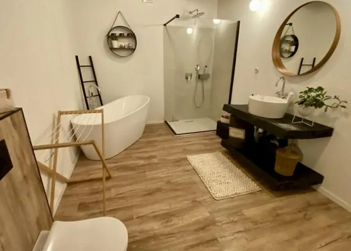 別荘 Vikendovy Domcek Libeth *