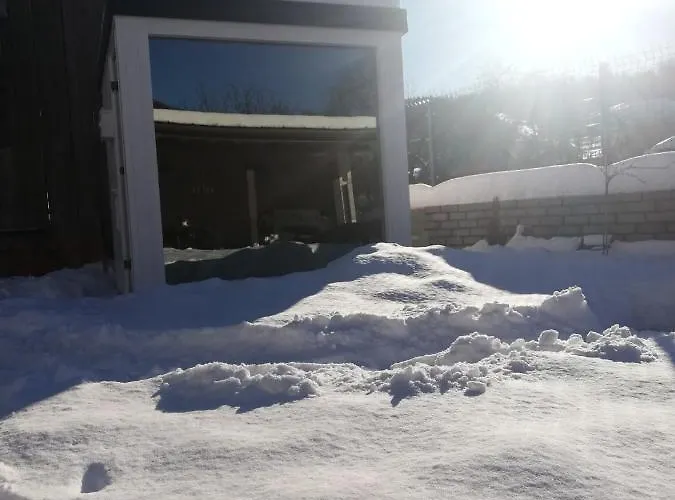 別荘 Vikendovy Domcek Libeth